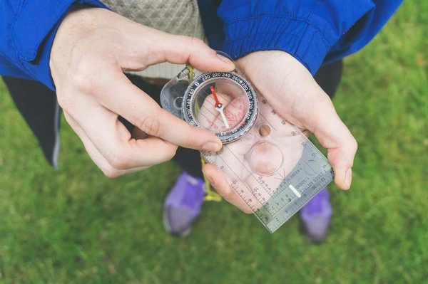 Comment découvrir les marchés nocturnes de Bangkok de manière authentique?